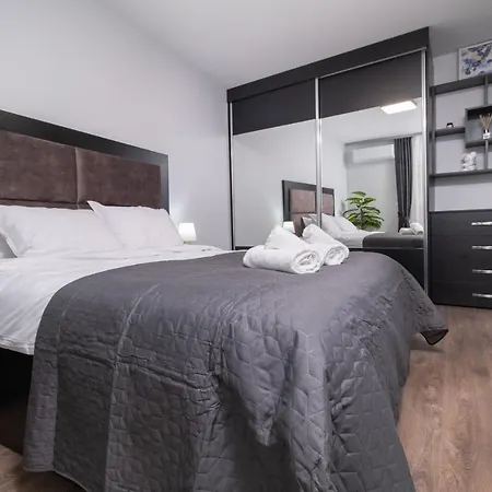 Chic 1br With Balcony In Пловдив