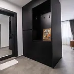 Chic 1br With Balcony In Appartement Plovdiv