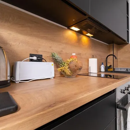 Chic 1br With Balcony In * Płowdiw