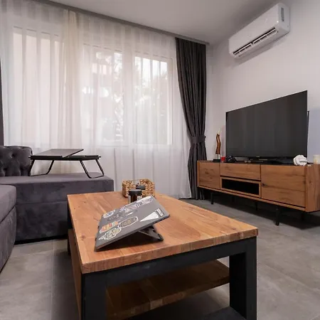 Chic 1br With Balcony In Apartman Plovdiv