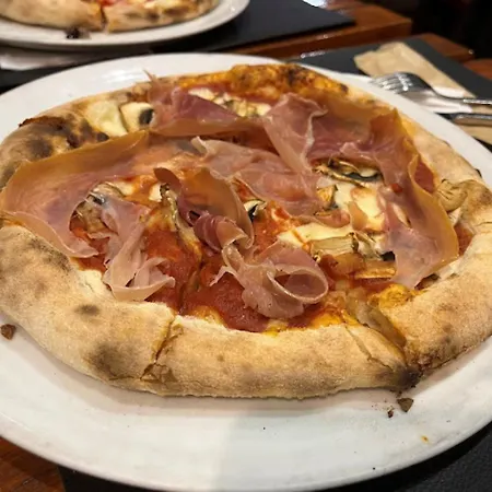 Chic 1br With Balcony In Apartman Plovdiv