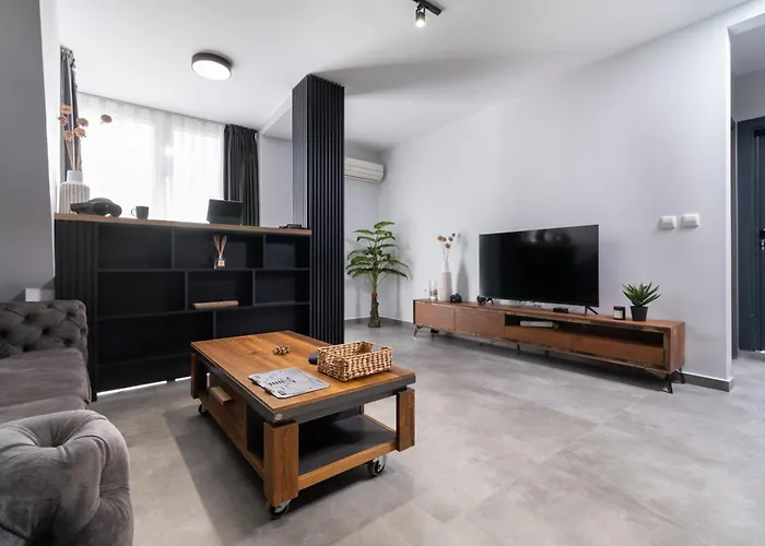 Chic 1br With Balcony In * 普罗夫迪夫