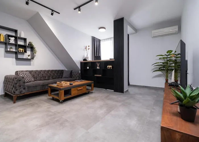 Chic 1br With Balcony In * 普罗夫迪夫