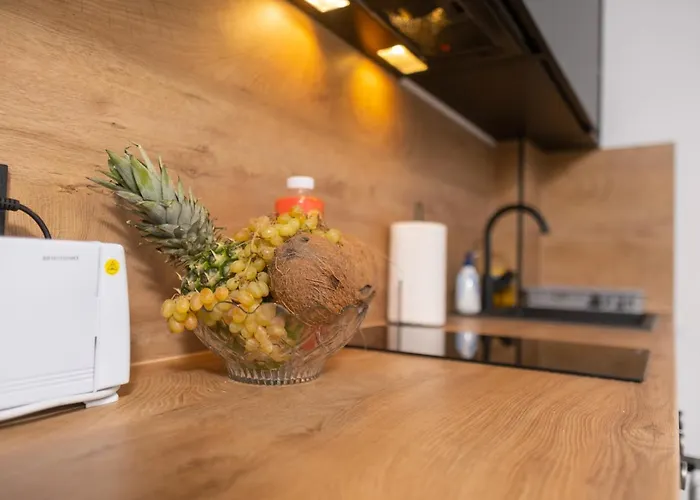 Chic 1br With Balcony In 公寓 *